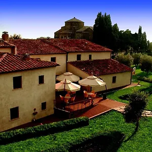 & 4* Sovana